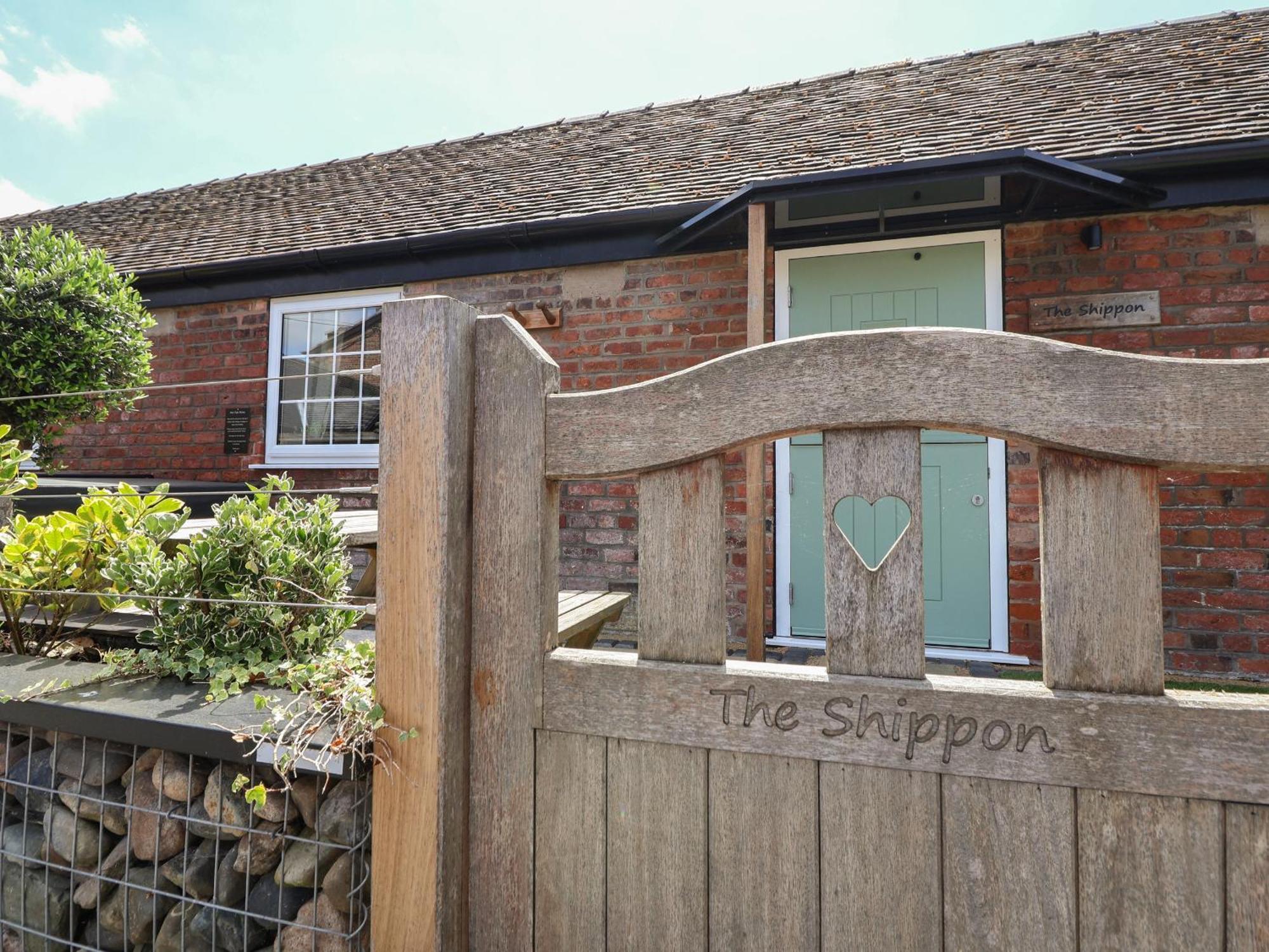 The Shippon Villa Chester Exterior photo